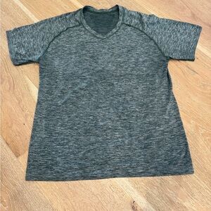 Men's Lululemon Metal Vent Tech Short Sleeve Shirt - Size L